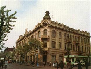 Modern Hotel Харбин Екстериор снимка