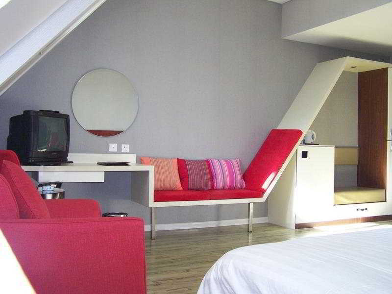 Modern Hotel Харбин Екстериор снимка